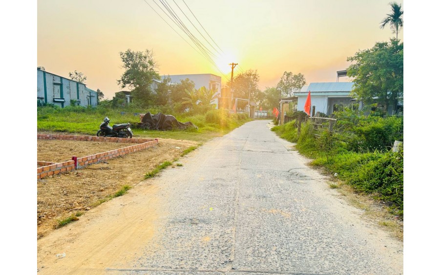 Đất ven Đà Nẵng - Đại Hiệp ngay trục chính Phú Quý